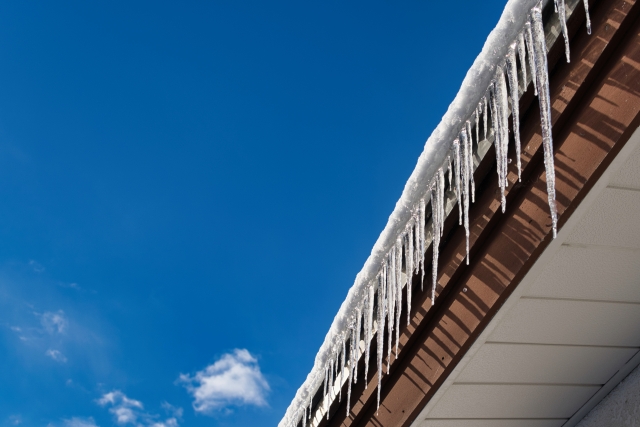軒先のつらら
