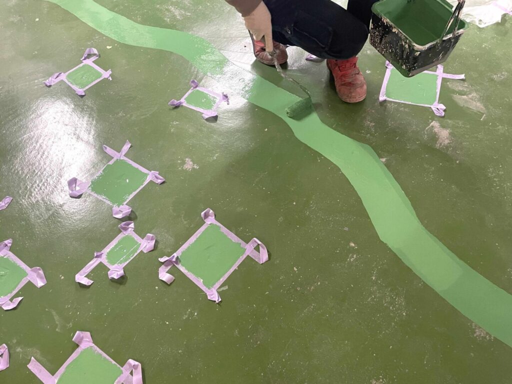 床補修中